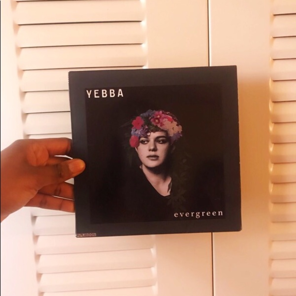 YEBBA Evergreen Vinyl